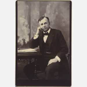 (Photo from National Portrait Gallery, Smithsonian Institution)